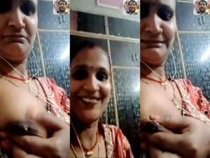 Desi Bhabhi Showing Her Milking Boobs