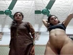 Pakistani college sex girl naked pussy