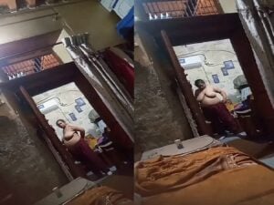 mature MILF huge boobs showing hidden sex