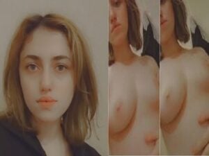 brown hair girl cute boobs showing selfie