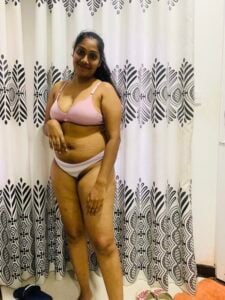 big ass doggy fucking mood - chubby Indian