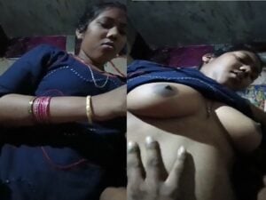 husband pressing wife boob before sex at home viral