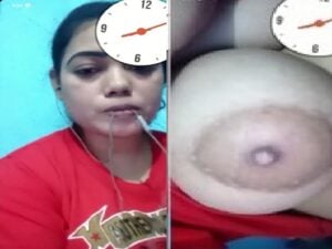 nude show of girlfriend on video call to