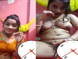 bhabhi opens blouse and sits naked for