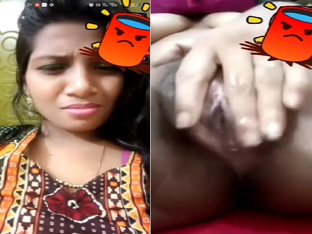horny cute Indian girl naked fingering video