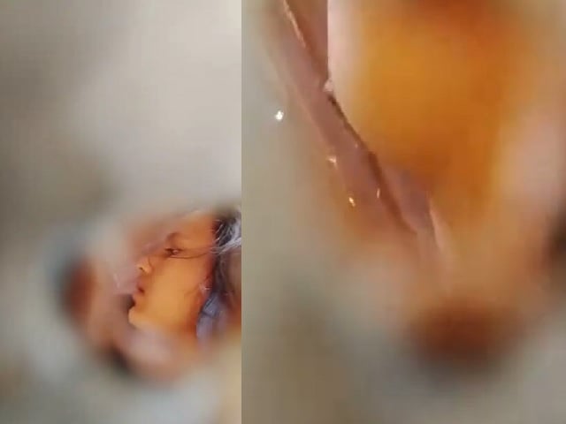 neighbor aunty boobs showing during bath caught on