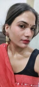 Indian lady in saree strips and goes topless